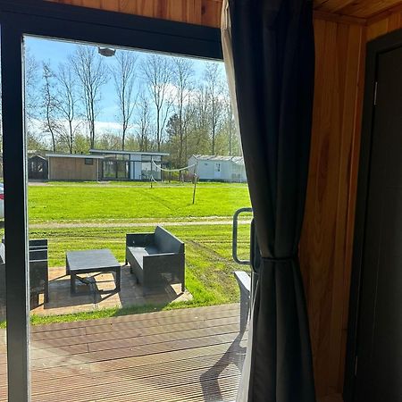 Luxe Tiny House Bij Het Leekstermeer Matsloot المظهر الخارجي الصورة